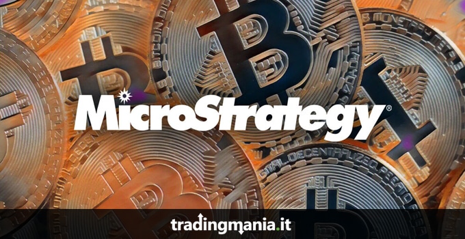 MicroStrategy: Il titolo cresce del 400% grazie alla sua strategia Bitcoin